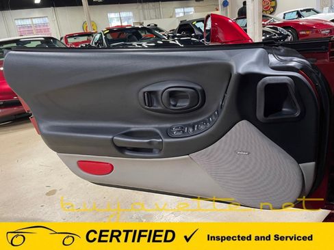 Used 2002 Chevrolet Corvette 1SB Coupe w/ Preferred Equipment Group1 image 19