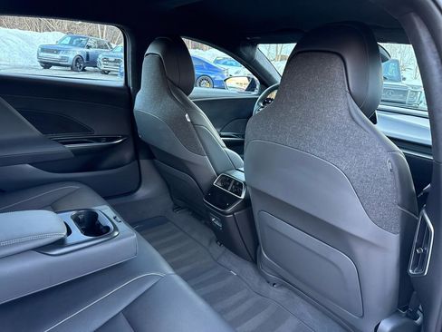 Used 2024 Lucid Air Touring image 23