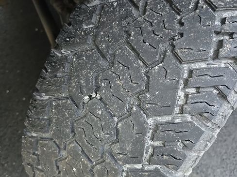 Used 2014 RAM 2500 Tradesman w/ Chrome Appearance Group image 7