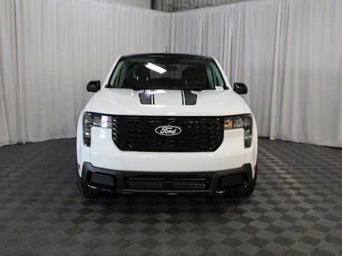 New 2025 Ford Maverick XLT w/ XLT Luxury Package image 28