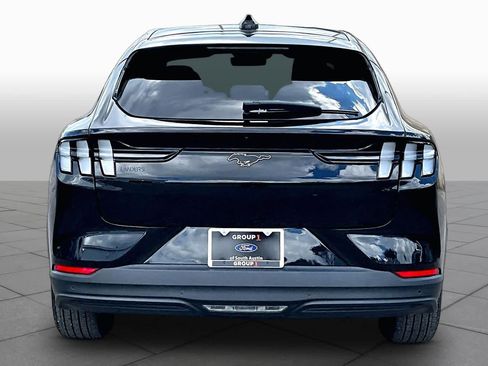 Certified 2025 Ford Mustang Mach-E Premium RWD image 4