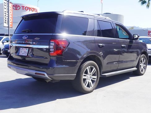Used 2024 Ford Expedition Limited RWD image 4
