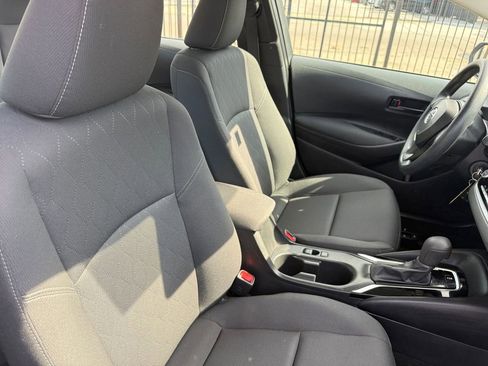 Used 2024 Toyota Corolla LE FWD image 18