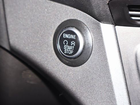 Certified 2019 Ford Escape SE image 25