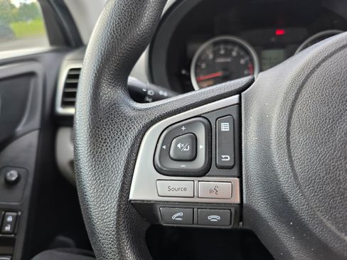 Used 2018 Subaru Forester 2.5i AWD/4WD image 13