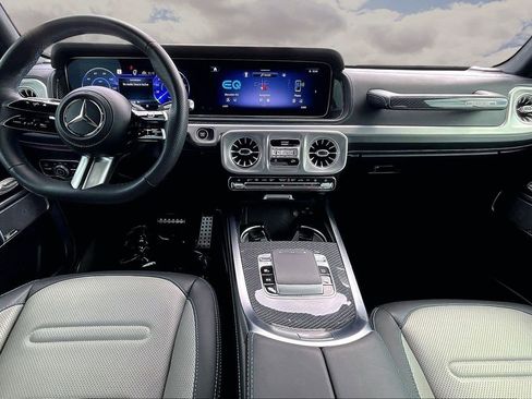 Used 2025 Mercedes-Benz G 580 w/ EQ Technology image 7