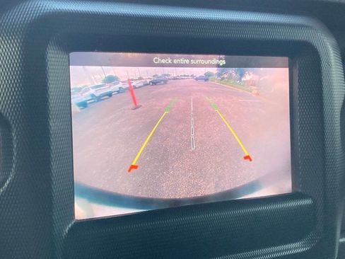Used 2023 Jeep Wrangler Unlimited Sport AWD/4WD image 25