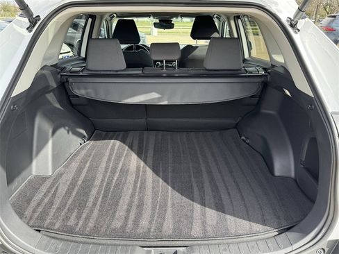 Used 2025 Toyota RAV4 XLE image 19