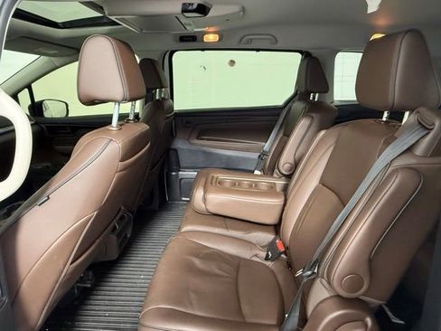 Used 2025 Honda Odyssey Touring image 34