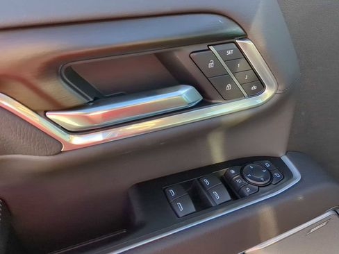 New 2026 GMC Sierra 2500 Denali w/ Denali Reserve Package AWD/4WD image 12