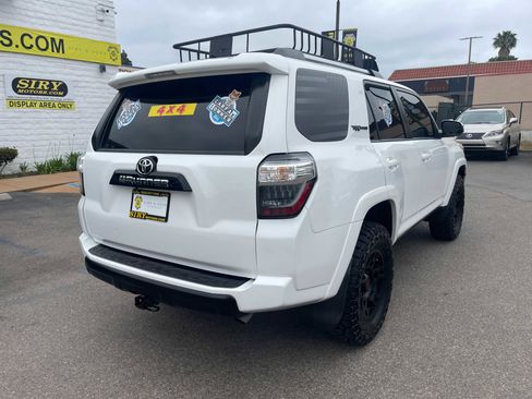 Used 2016 Toyota 4Runner TRD Pro image 3