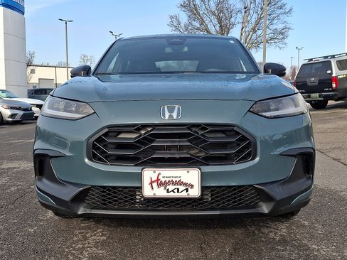 Used 2024 Honda HR-V Sport image 2