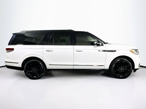 Certified 2023 Lincoln Navigator L Black Label AWD/4WD image 11