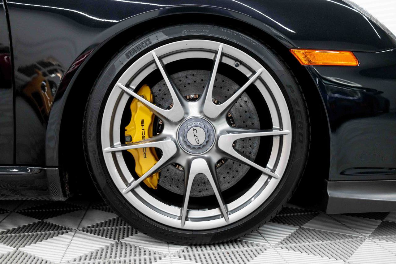 Used 2010 Porsche 911 GT3 RWD image 31