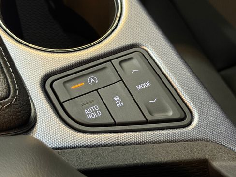 Certified 2025 Cadillac CT4 Premium Luxury RWD image 32