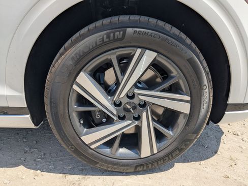 New 2026 Genesis GV70 3.5T Sport Advanced AWD/4WD image 9