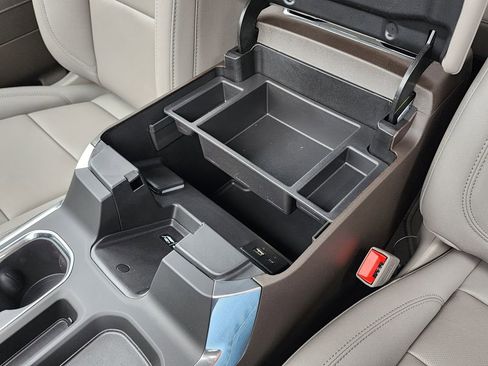 New 2026 GMC Sierra 1500 SLT w/ SLT Premium Plus Package image 32