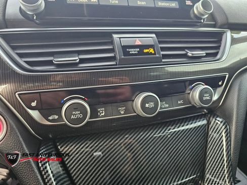 Used 2021 Honda Accord Sport Special Edition image 26