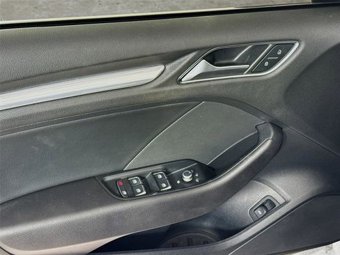 Used 2018 Audi A3 2.0T Premium Plus image 11