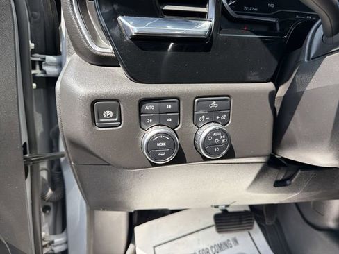 Used 2024 GMC Sierra 1500 Elevation AWD/4WD image 19