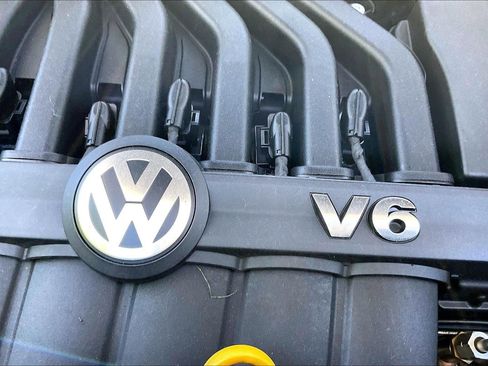 Used 2023 Volkswagen Atlas SE w/ Black Wheel Package AWD/4WD image 30