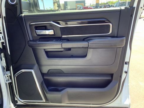 Used 2022 RAM 3500 Laramie image 44