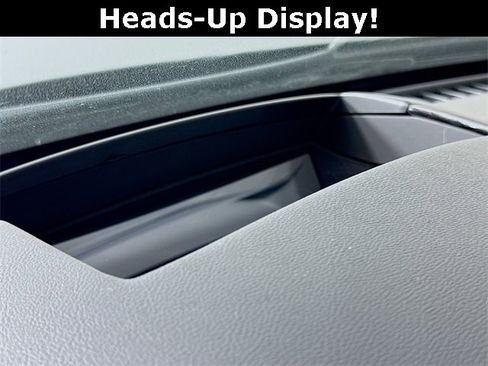 Used 2025 Lincoln Corsair Reserve w/ Equipment Group 202A image 13