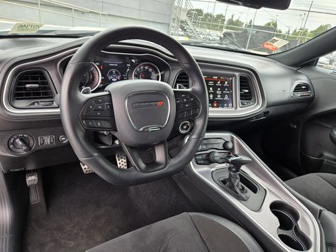 Certified 2022 Dodge Challenger R/T Scat Pack w/ Dynamics Package image 6