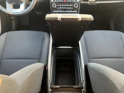 New 2025 Hyundai Santa Fe SE FWD image 90