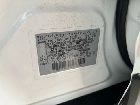 Used 2019 Nissan Kicks S image 21