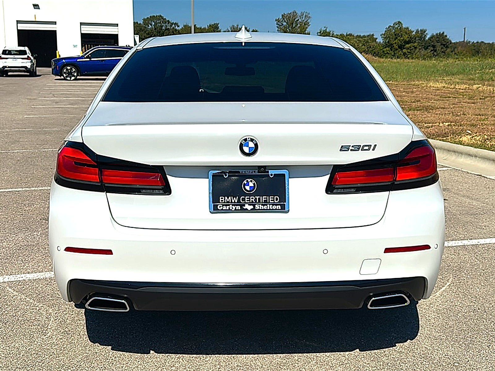 Used 2023 BMW 530i w/ Premium Package RWD image 7