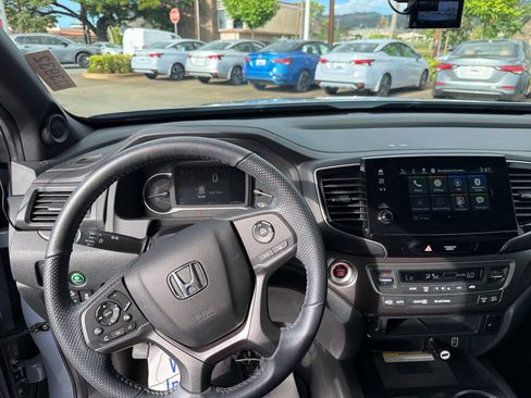 Used 2023 Honda Passport EX-L image 8