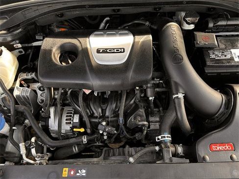 Used 2018 Hyundai Elantra GT Sport w/ Sport Tech Package 04 image 29