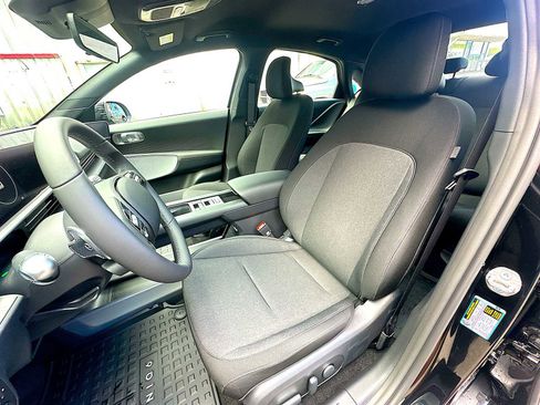 New 2025 Hyundai Ioniq 6 SE RWD image 13
