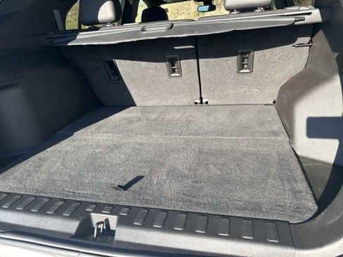 Used 2022 Chevrolet Equinox Premier AWD/4WD image 58