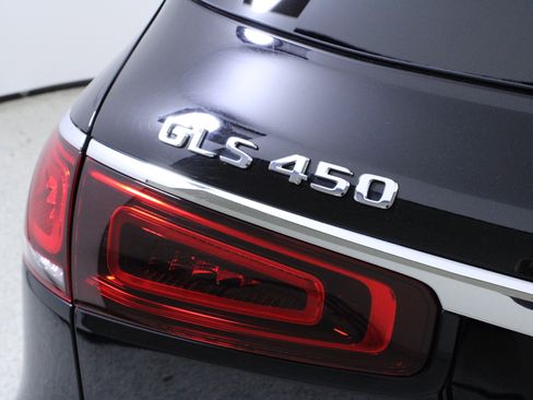Used 2020 Mercedes-Benz GLS 450 GLS 450 image 9