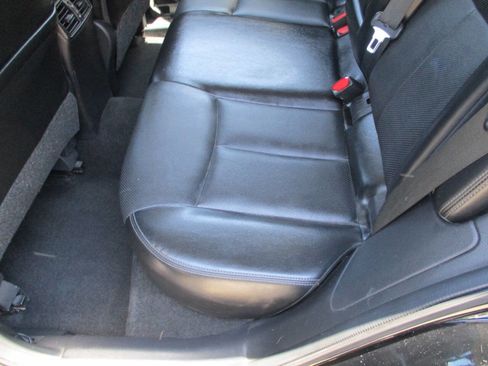 Used 2020 Nissan Rogue Sport SL image 6