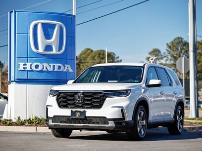 Certified 2025 Honda Pilot EX-L