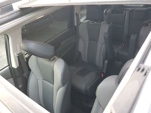 Used 2024 Subaru Ascent Onyx Edition Limited image 37