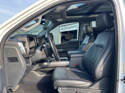 Used 2023 Ford F250 Lariat w/ Lariat Ultimate Package AWD/4WD image 10