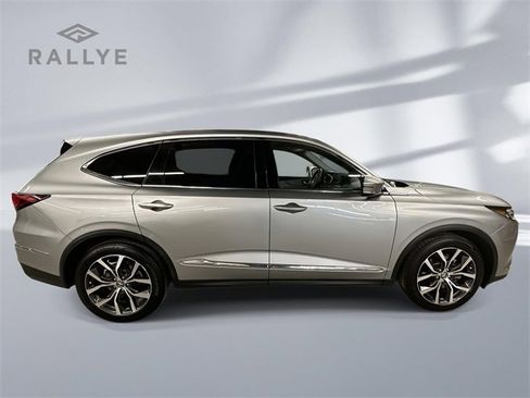 Used 2023 Acura MDX SH-AWD w/ Technology Package image 2