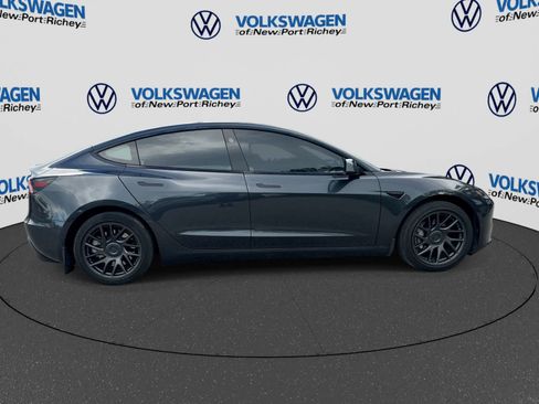 Used 2025 Tesla Model 3 Long Range RWD image 15