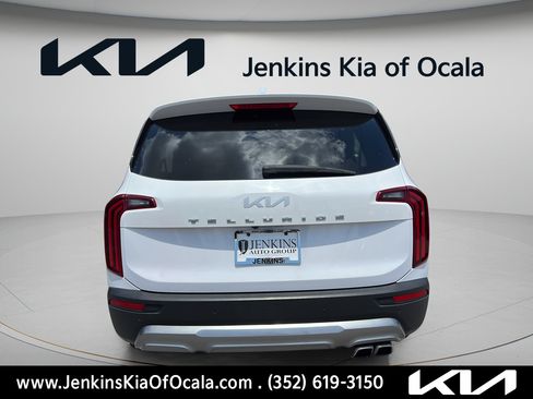 Used 2022 Kia Telluride EX FWD image 4