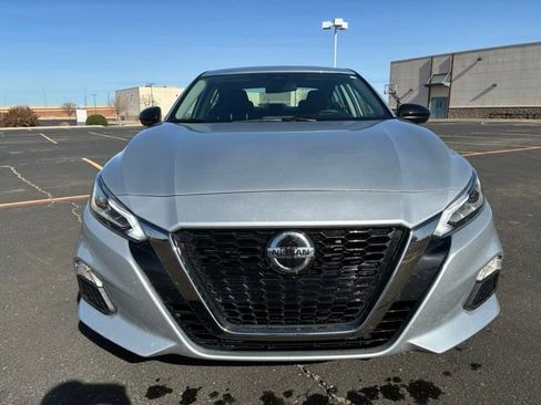 Used 2022 Nissan Altima 2.5 SR image 9