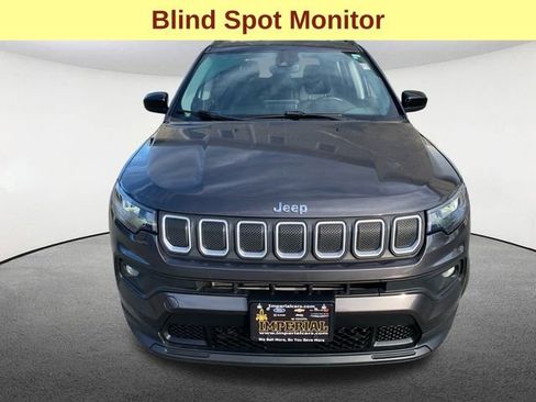 Used 2022 Jeep Compass Latitude w/ Convenience Group image 4