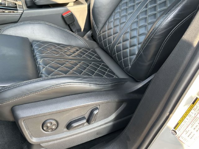 Used 2023 Audi SQ5 Premium Plus w/ Premium Plus Package AWD/4WD image 21