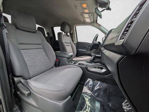 Used 2024 Nissan Frontier SV w/ Technology Package AWD/4WD image 21