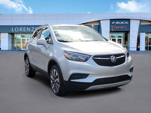 Used 2022 Buick Encore Preferred w/ Safety Package image 3