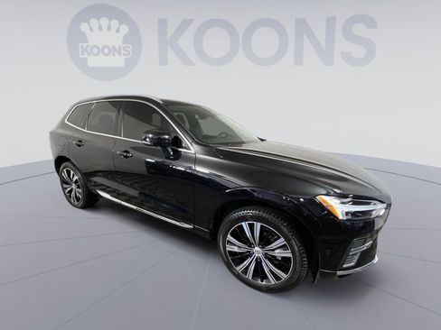Used 2023 Volvo XC60 B5 Plus AWD/4WD image 2