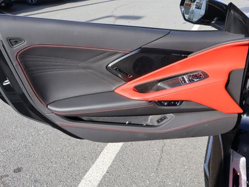 Used 2023 Chevrolet Corvette Z06 w/ Z07 Performance Package image 14